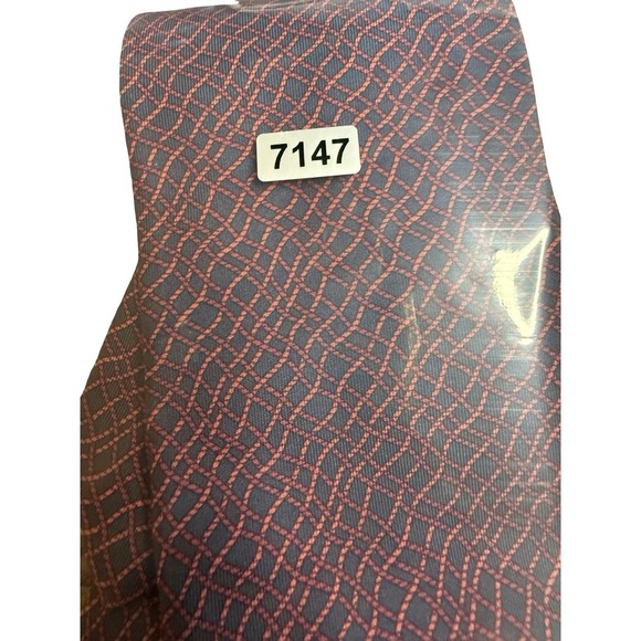 GUCCI Tie Silk Red Navy Blue background Made in Italy - Picture 7 of 7